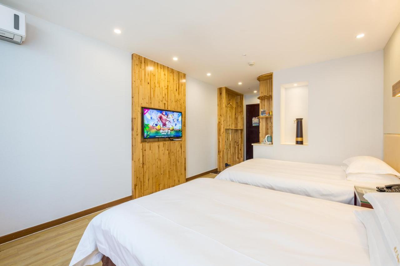 Omeiga Business Hotel Yiwu (Zhejiang) Eksteriør bilde