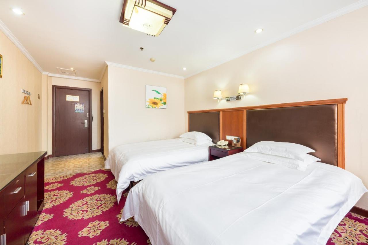Omeiga Business Hotel Yiwu (Zhejiang) Eksteriør bilde